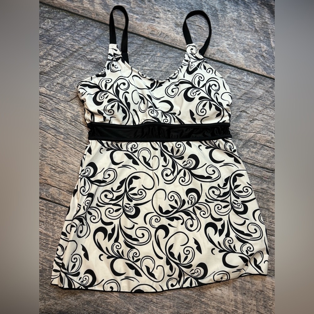 Black and white Tankini top, long length, Large